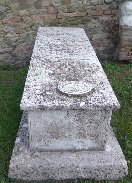 sarcofago - Carolina Arbib