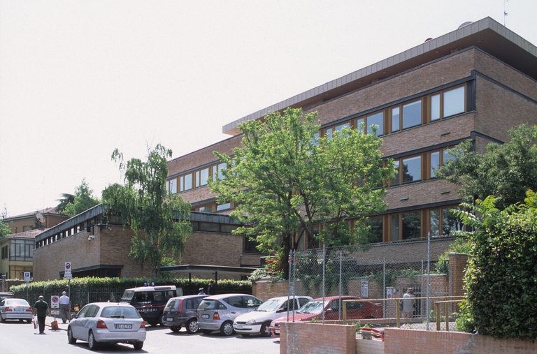 Johns Hopkins University, centro universitario e biblioteca (Bologna) 