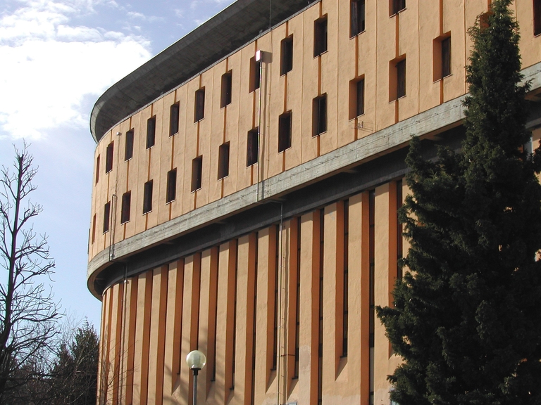Seminario arcivescovile Benedetto XV, oggi scuola Istituti Rizzoli (Bologna)