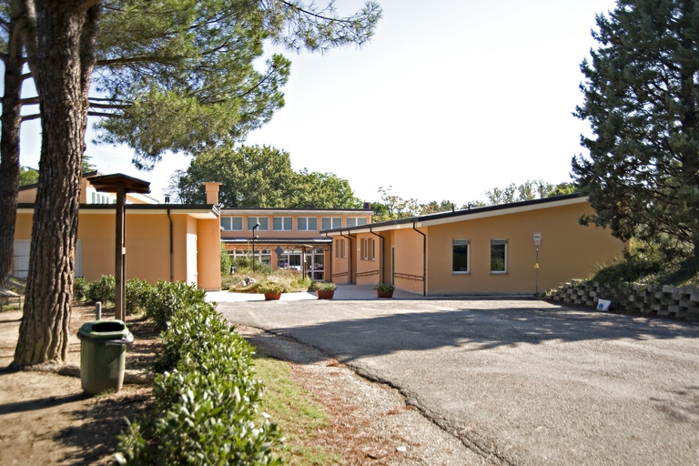 Scuola primaria Pelloni Tabanelli (Imola)