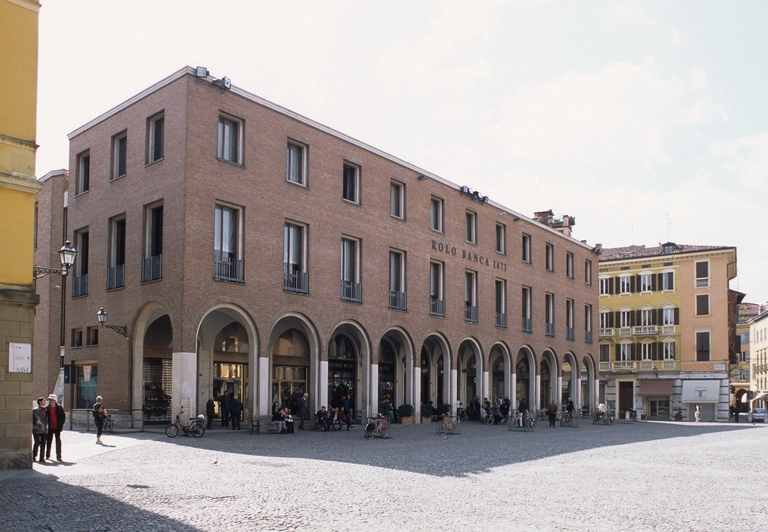 Sede della Cassa di Risparmio (Modena)