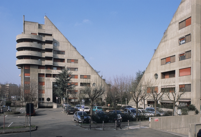 Complesso residenziale “Piramidi” (Modena)