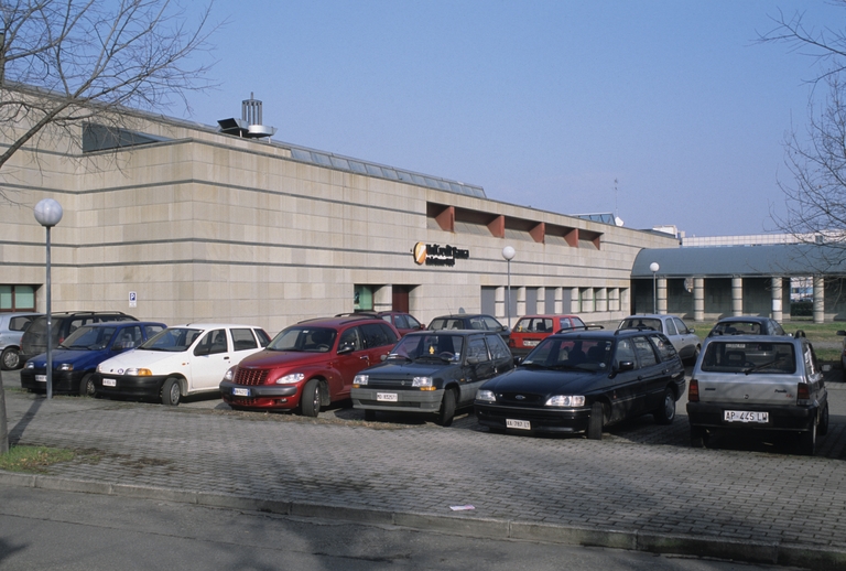 Sede della Cassa di Risparmio, oggi filiale Unicredit (Modena) 