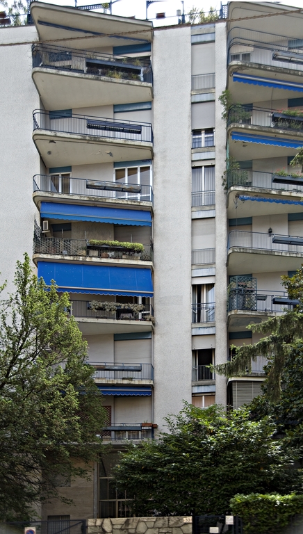 Edificio per abitazioni in via della Cella (Modena) 