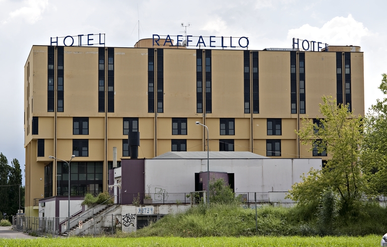 Hotel Raffaello (Modena)