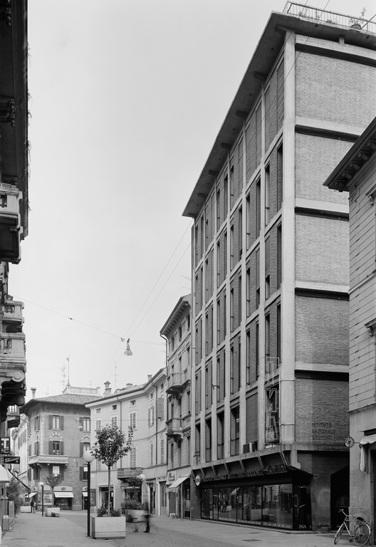 Edificio per uffici INA (Parma)
