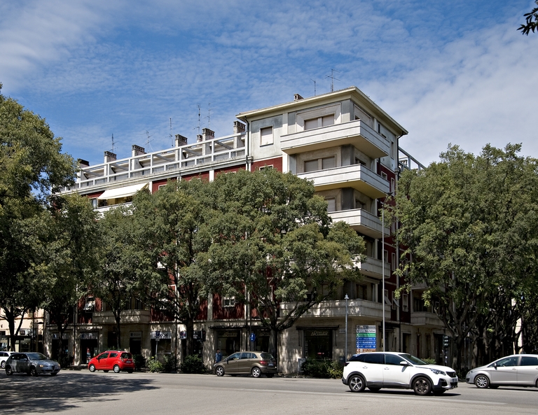 Edificio residenziale comunale (Faenza)