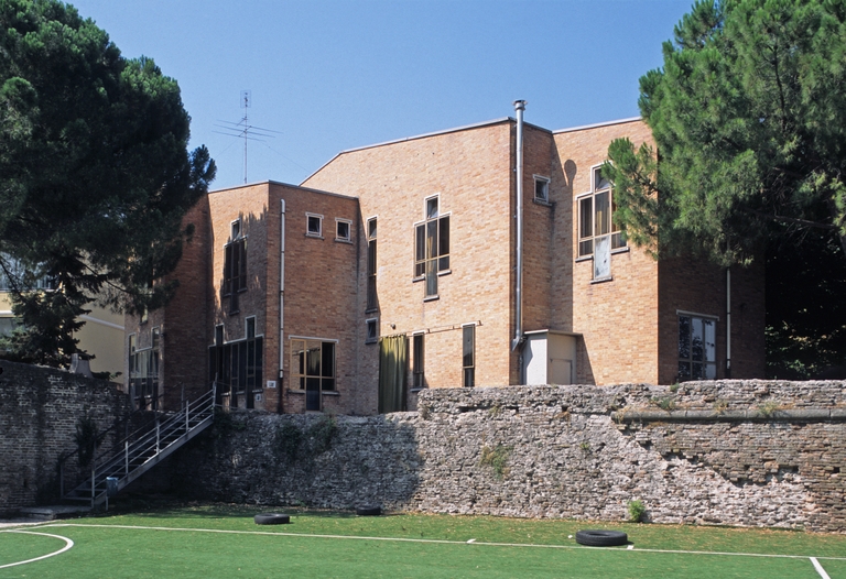 Centro educativo italo svizzero (oggi residenza La Betulla) (Rimini)