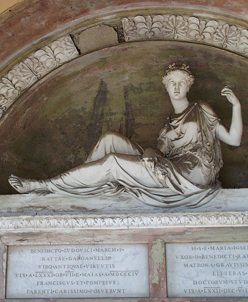 figura allegorica femminile seduta su un fianco con il braccio sinistro alzato (statua), Vannini Vincenzo (1808)