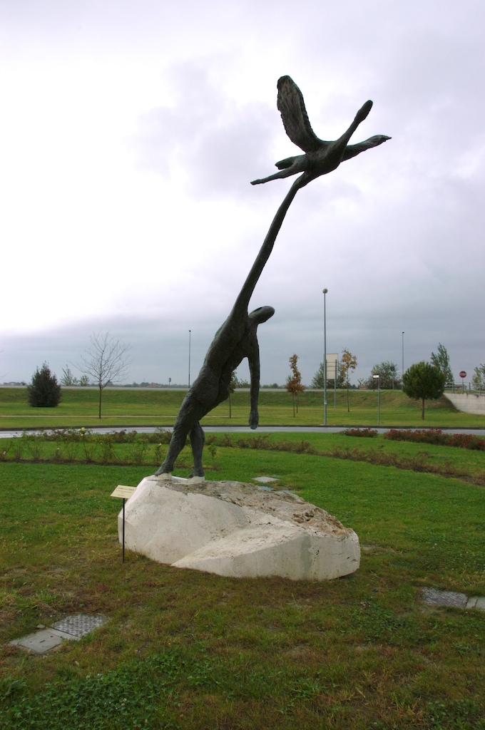"Rinascita, l’Uomo e la Fenice" (scultura), Berti Sara (2004)