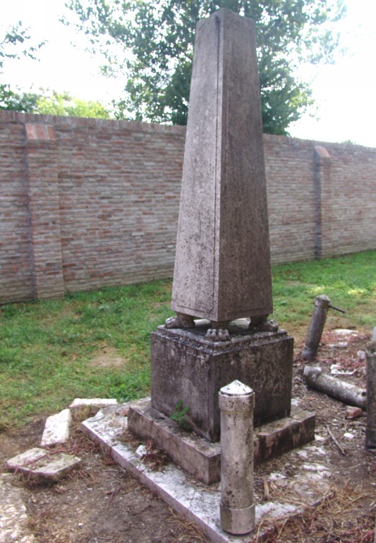 monumento - Levi Benvenuta e Cavalieri Giacobbe 