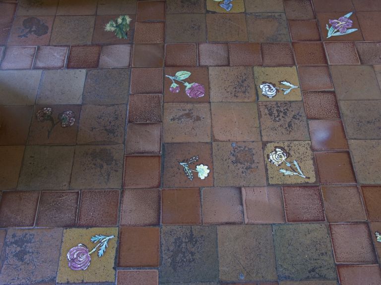 motivi decorativi floreali (pavimento), Chini Tito (1939-1943)